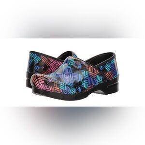 Dansko Professional Clog In Color Weave Patent Leather Size 37 US Size 7